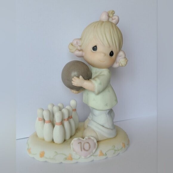 Vintage 90s Precious Moments Growing In Grace 10 Years Old Collectible Figurine - Picture 4 of 9